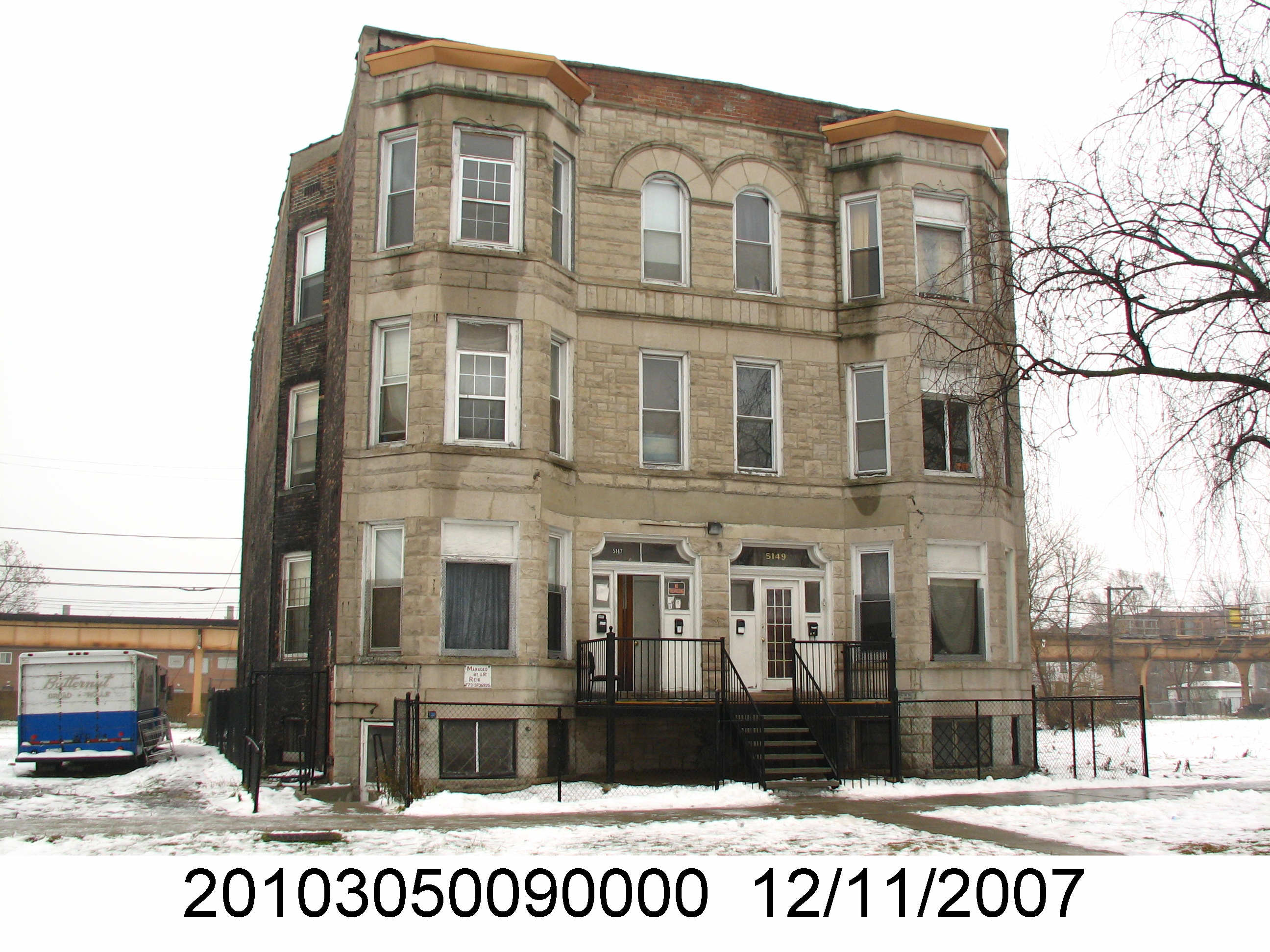 5147 S Prairie Ave #3N